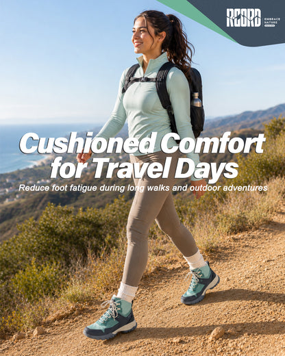 Cushioned comfort for warm-weather walks and outdoor afternoons [color:Lightgreen]

